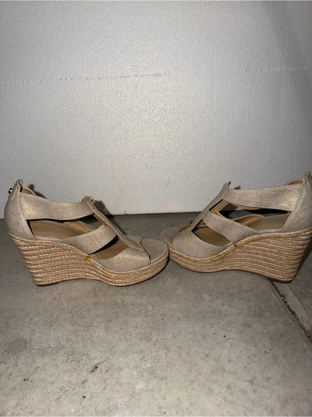 Michael Kors - Wedge Sandals with Front Zip in Beige